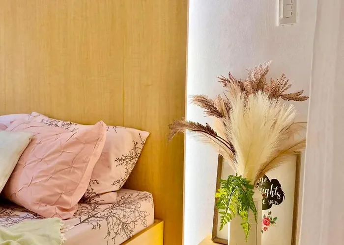Azure Urban Residences Homestay *