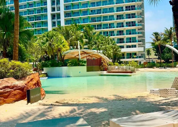 Azure Urban Residences Homestay *