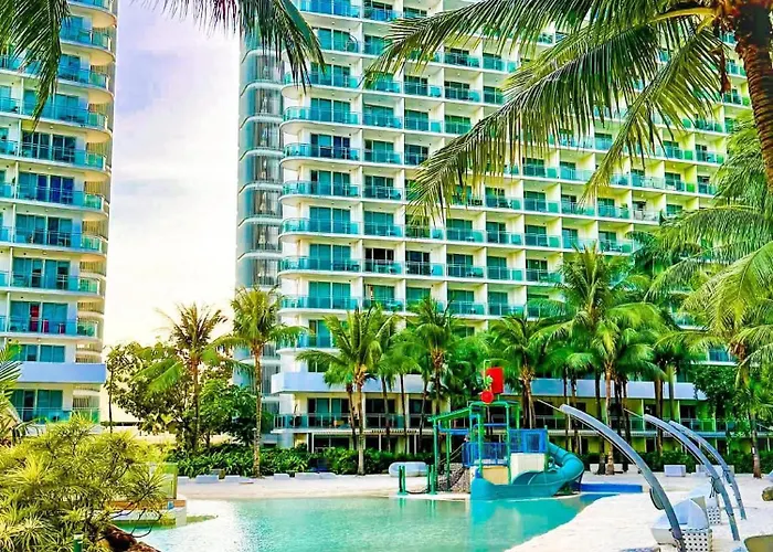 Homestay Azure Urban Residences *